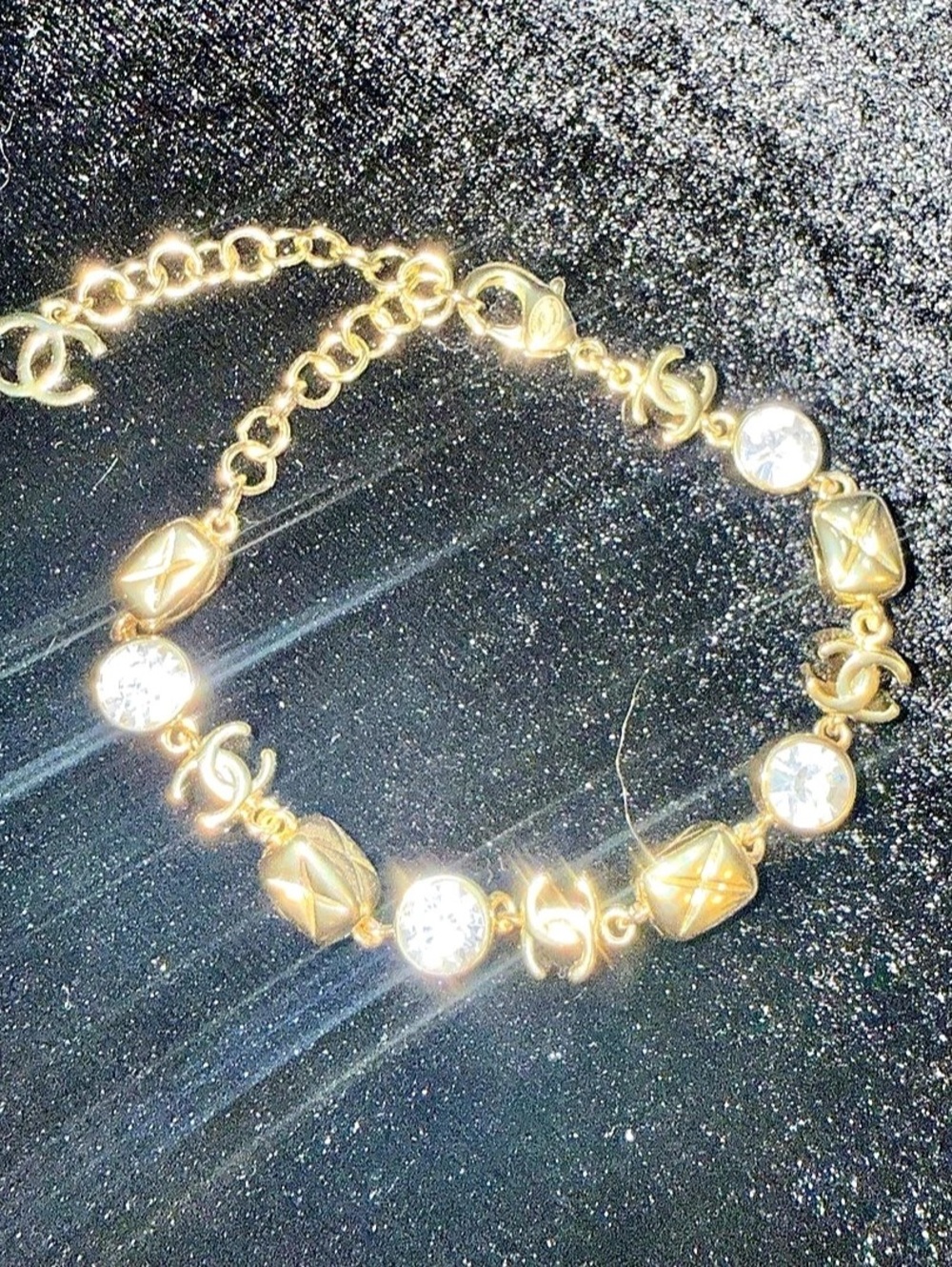 ChaneI Crystal Quilted Charm Bracelet Gold